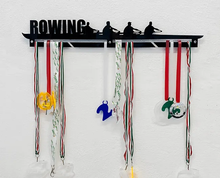 Kép betöltése a galériamegjelenítőbe: Éremtartó Négyes | Remo nella Roccia