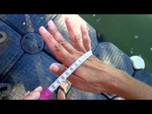 Load and play video in Gallery viewer, Evezős kesztyű - Váltott evezős | TheCrewStop