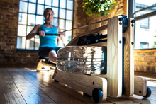 Lade das Bild in den Galerie-Viewer, WaterRower A1 evezőpad