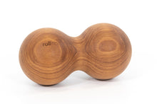 Load image into Gallery viewer, Dupla masszázs golyó - tölgyfa, 10 cm | rollholz