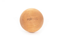 Lade das Bild in den Galerie-Viewer, Masszázs golyó - tölgyfa, 7 cm | rollholz