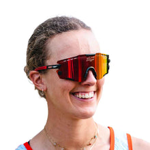 Kép betöltése a galériamegjelenítőbe: Filippi 2028 napszemüveg
